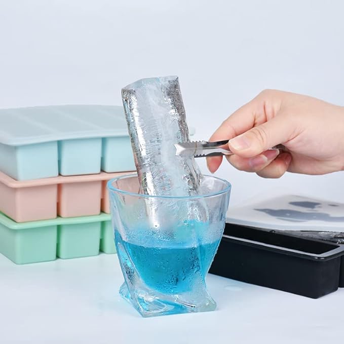 2-Piece Silicone Ice Tray Set, suitable for whiskey, cocktails, or butter molds. Freezer molds with dust covers, easy to unmold and clean, reusable.