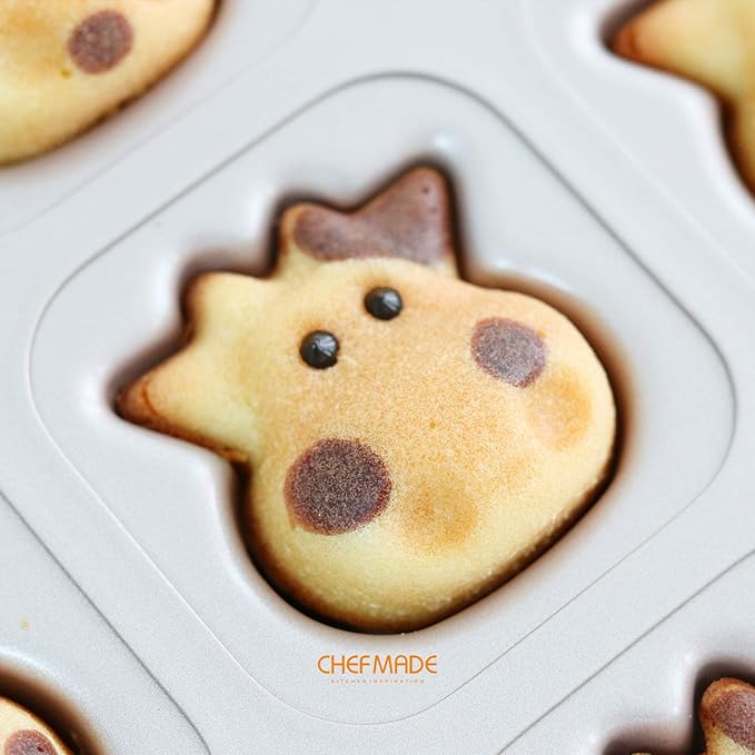CHEFMADE Cows Cake Pan, 12-Cavity Non-Stick Animal Muffin Bakeware for Oven Baking (Champagne Gold)