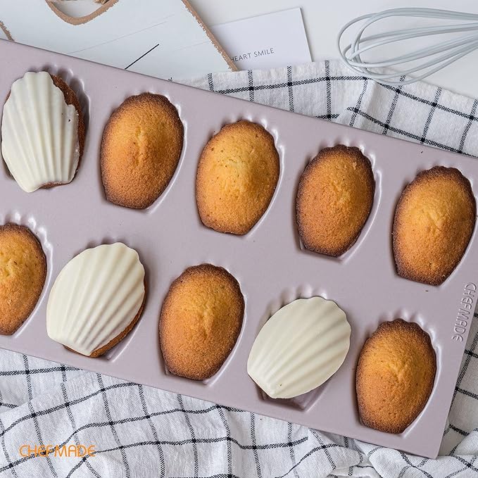 CHEFMADE Madeleine Mold Cake Pan, 12-Cavity Non-Stick Oval Shell Madeline Bakeware for Oven Baking (Champagne Gold)