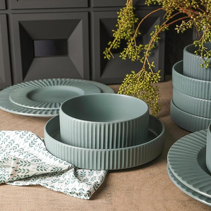 Christian Siriano Lusso 32-Piece Dinnerware Set Stoneware, Stone
